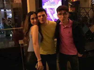 Petrecere 